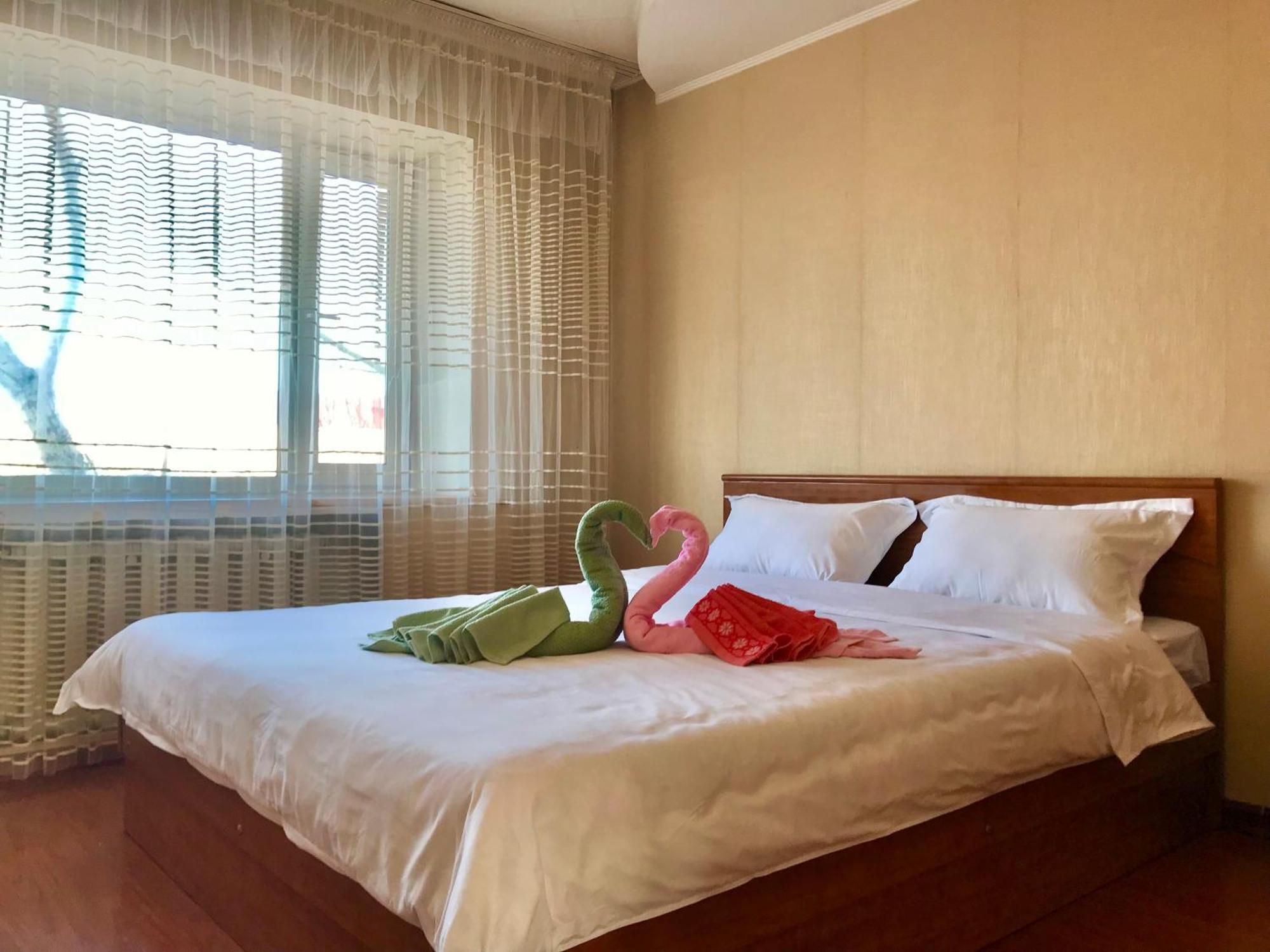 City Center Apartment Karagandy エクステリア 写真